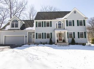 19 Autumn Ln, Natick, MA 01760