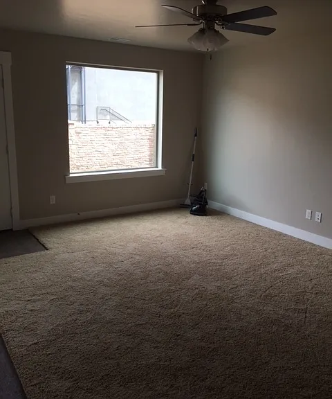 576 N 220 E — Photo 5