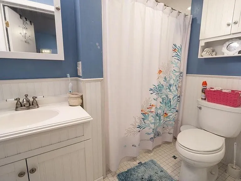 15 Ellsworth Ave — Photo 18