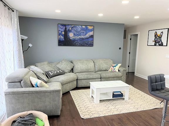 3rd image of 2274 Driftwood Ln