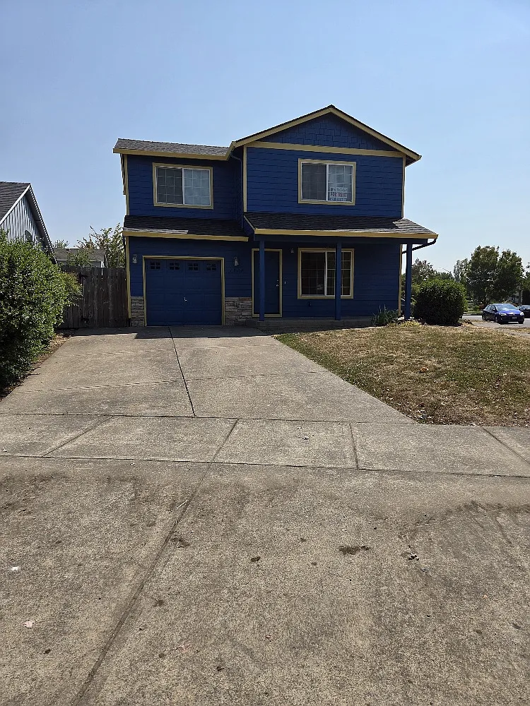 1528 Boulder Creek St SE — Photo 2