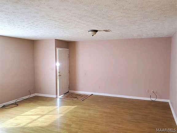 2nd image of 2693 Whispering Pine Dr