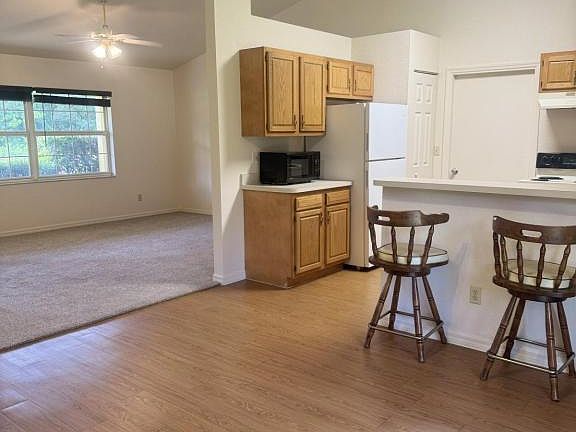 4th image of 5527 Wendy Lee Dr