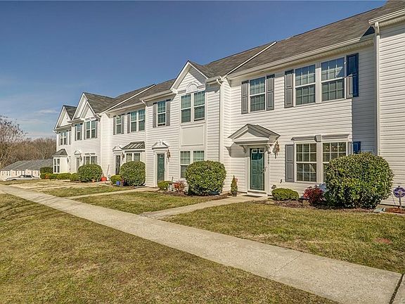 4th image of 3909 Beethoven Ct