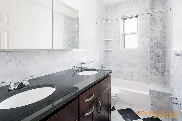 Rented by aptsandlofts.com | media 34