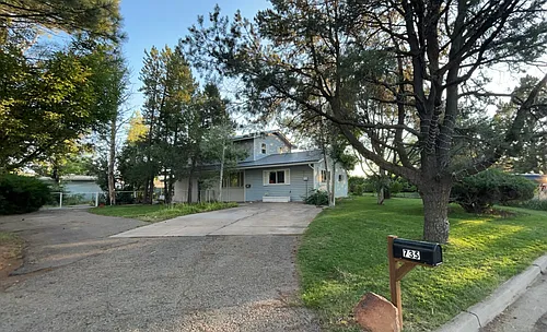 735 Canyon Dr Photo 1