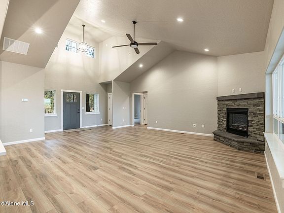 5th image of 15254 W Hayden Ave