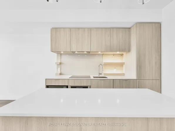 28 Ann St, Mississauga, ON