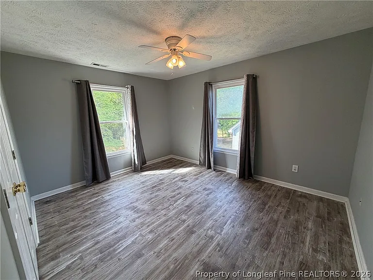 637 Spy Glass Dr — Photo 16