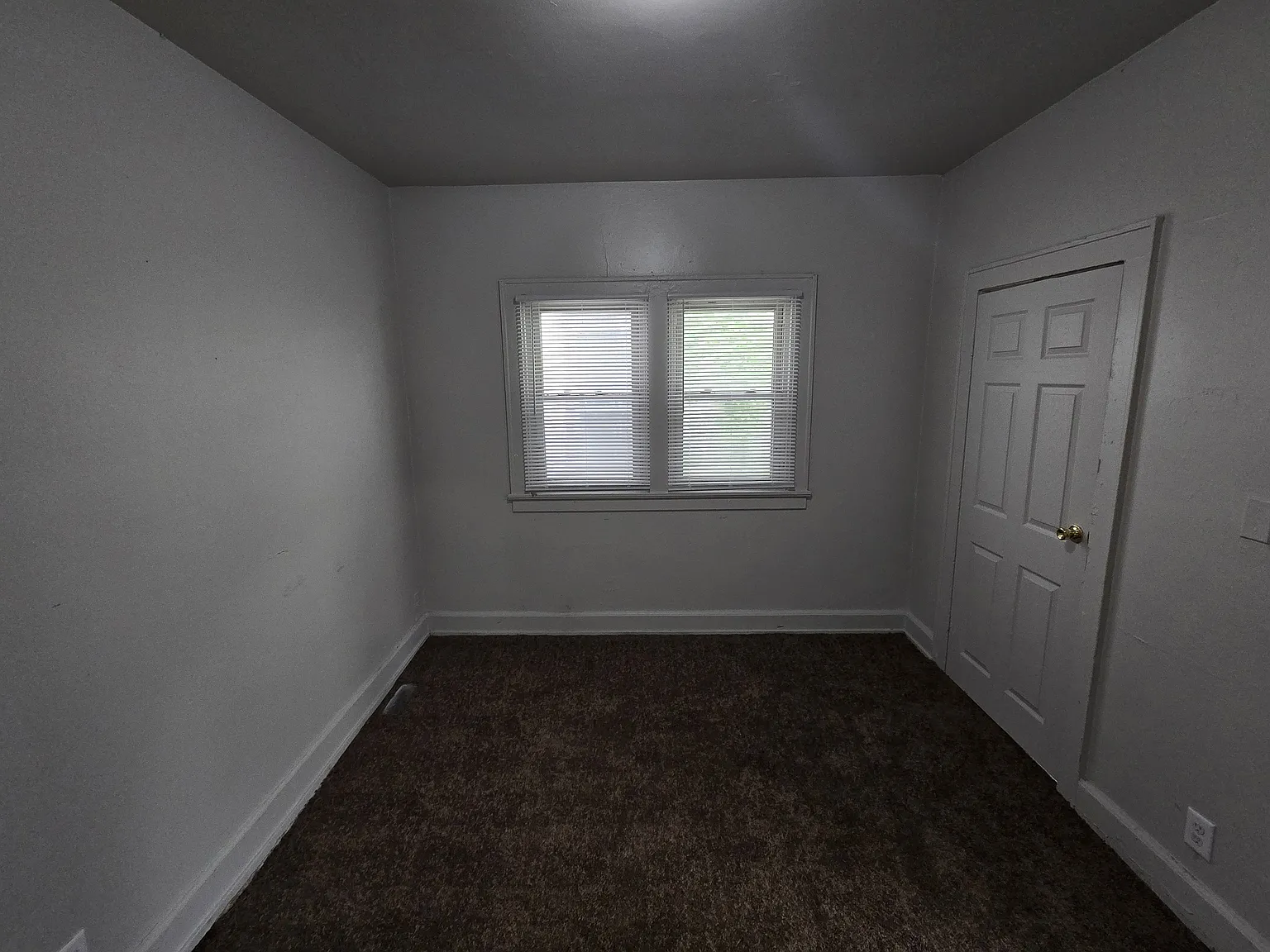3 bed, $1,650 — Photo 4