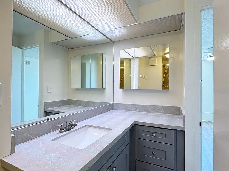 2724 Kahoaloha Ln #2007 — Photo 15