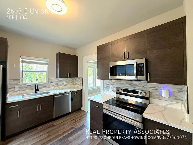 2603 E Union St — Photo 4