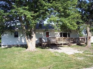 732 N 3rd St, Everest, KS 66424