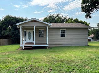 813 S Hazel St, Mount Vernon, MO 65712