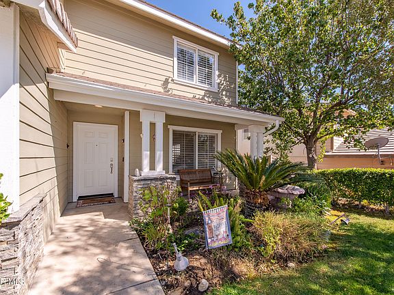 4th image of 28546 Deer Springs Dr