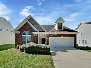 11225 Amherst Glen Dr, Charlotte, NC 28213