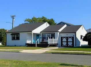 5900 Burk Ave, Ventnor, NJ 08406