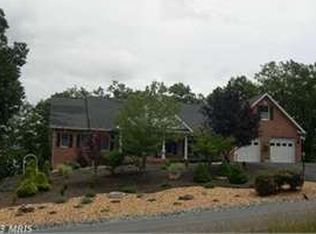 289 Toboggan Hill Trl, Hedgesville, WV 25427