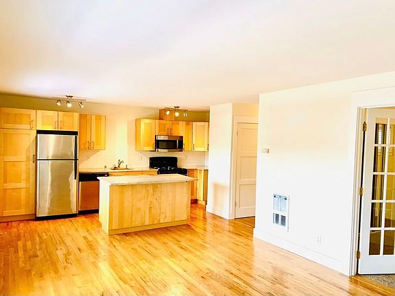 3rd image of 3045 81st Pl SE Unit 12