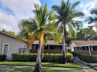 5801 Crystal Lake Ln, North Fort Myers, FL 33917