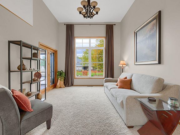 4th image of 14847 Haven Dr