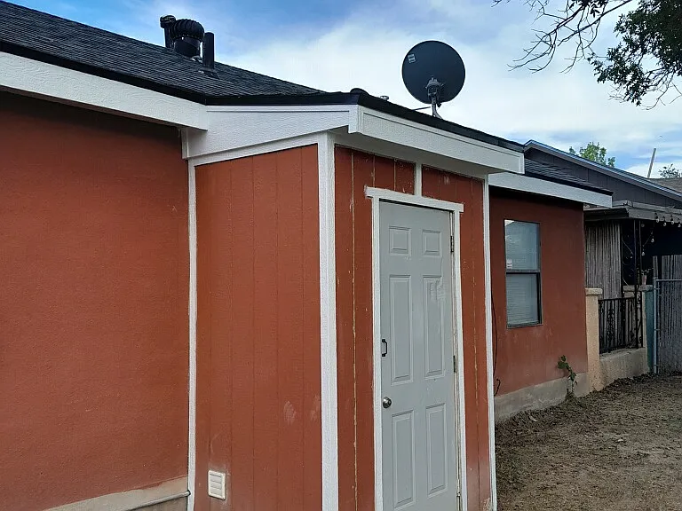 1108 N Atkinson Ave — Photo 4