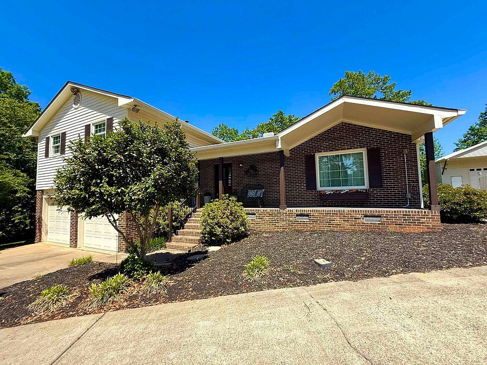 1st image of 243 Garden Lakes Dr
