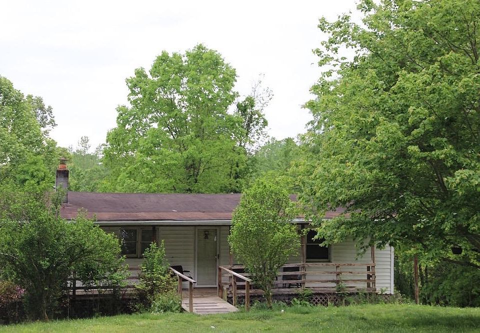 1st image of 378 Peach Ln