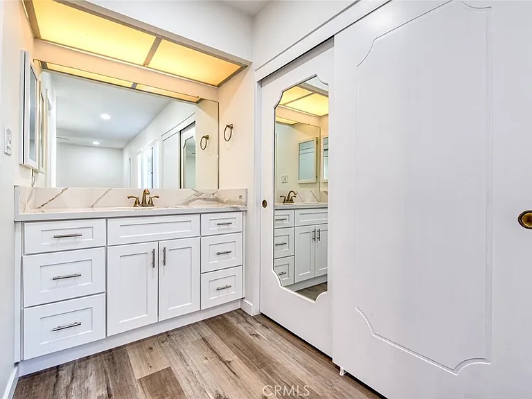 522 W Sierra Madre Blvd #B — Photo 19