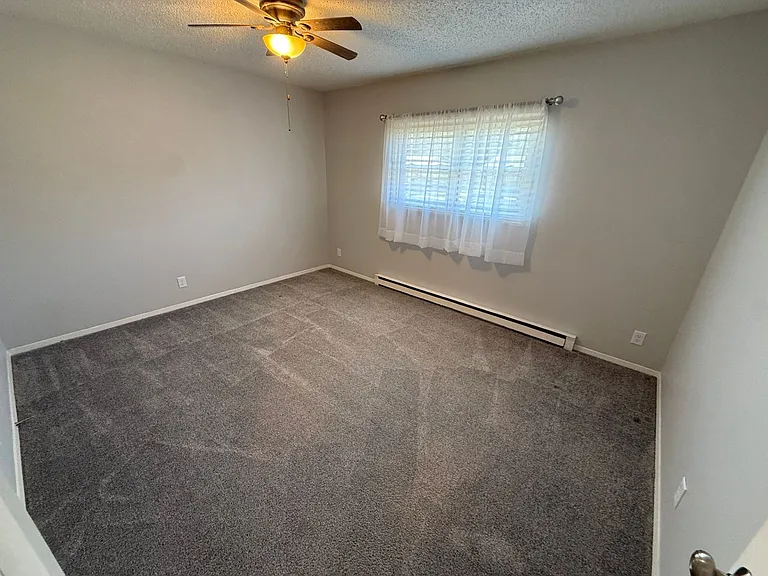 365 Bellvue Ave — Photo 18