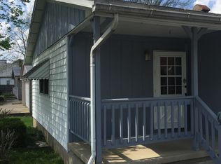 15 E Pilot St, Ridge Farm, IL 61870