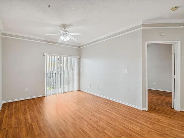 4307 Bayside Village Dr #104 — Photo 30