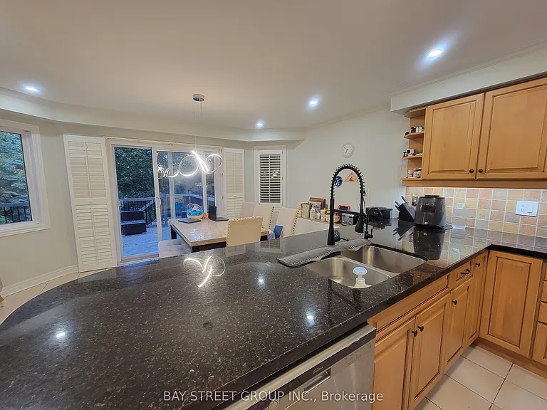 98 Brookeview Dr — Photo 28