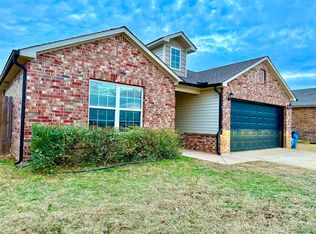 224 NE 20th Pl, Newcastle, OK 73065