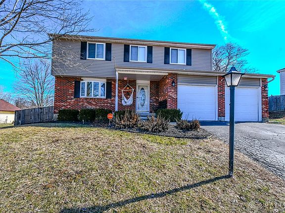 4th image of 808 Decker Dr