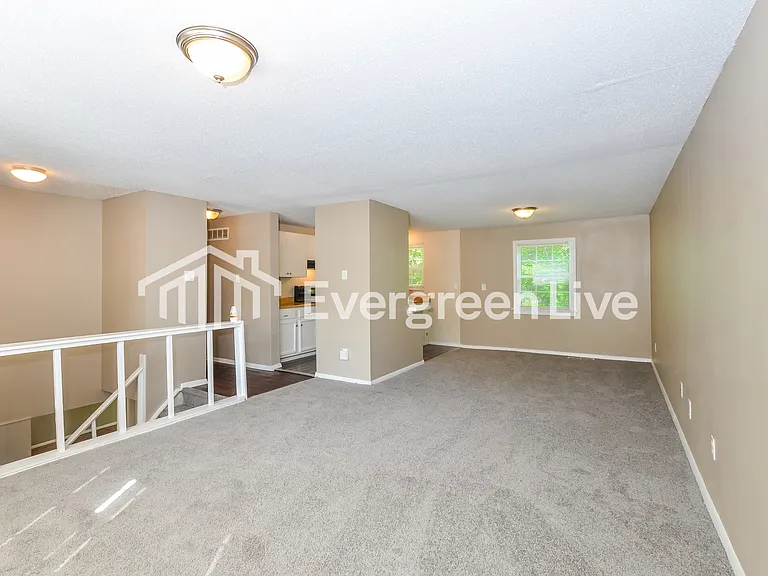 4332 Willow Park Cv — Photo 2