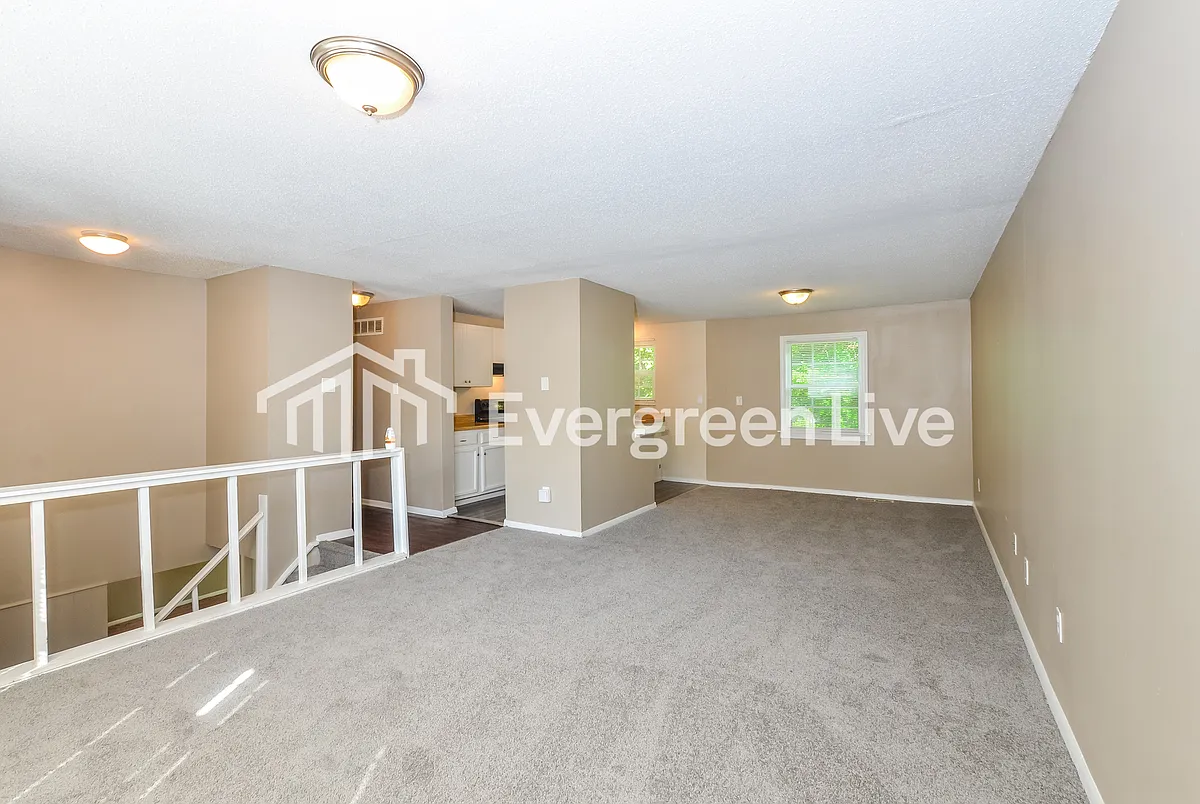 Building Photo - 4332 Willow Park Cv