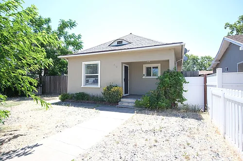 810 E Olive Ave Photo 1
