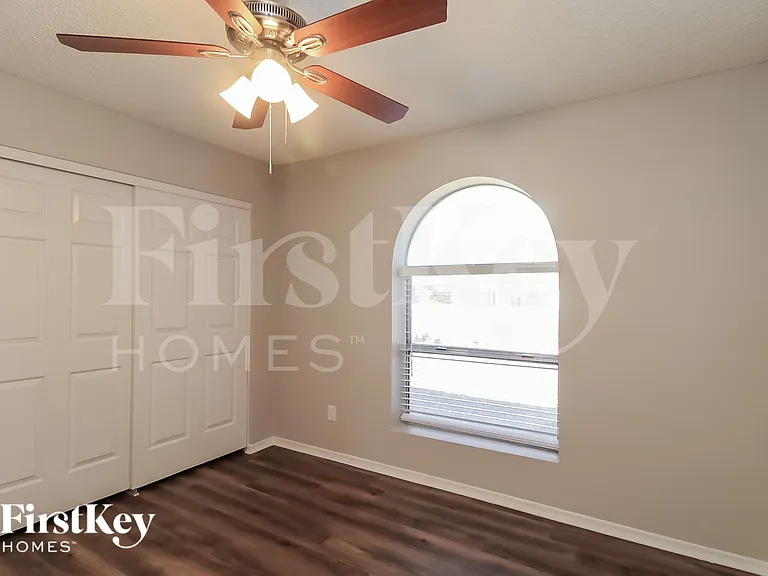 8603 W Diana Ave — Photo 16