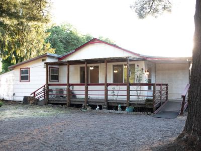 239 East Ave, Falls City, OR, 97344