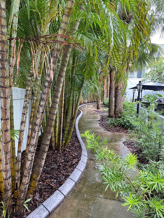 660 Delmar Ter S - Property Image