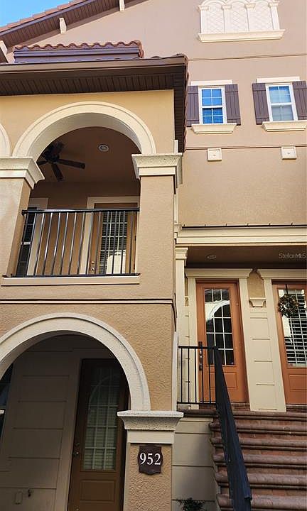 1st image of 952 LOBELIA DRIVE