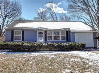 205 SW Mission Rd, Lees Summit, MO 64063