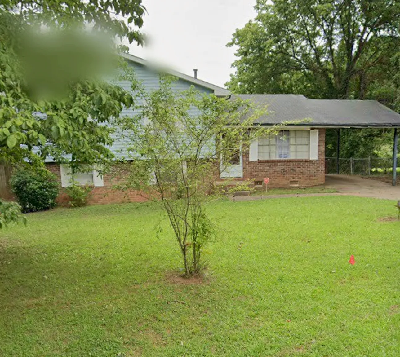 3 bed, 1102 sqft, $1,800 — Photo 2