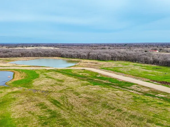 10 Grison Cir, Corsicana, TX 75109