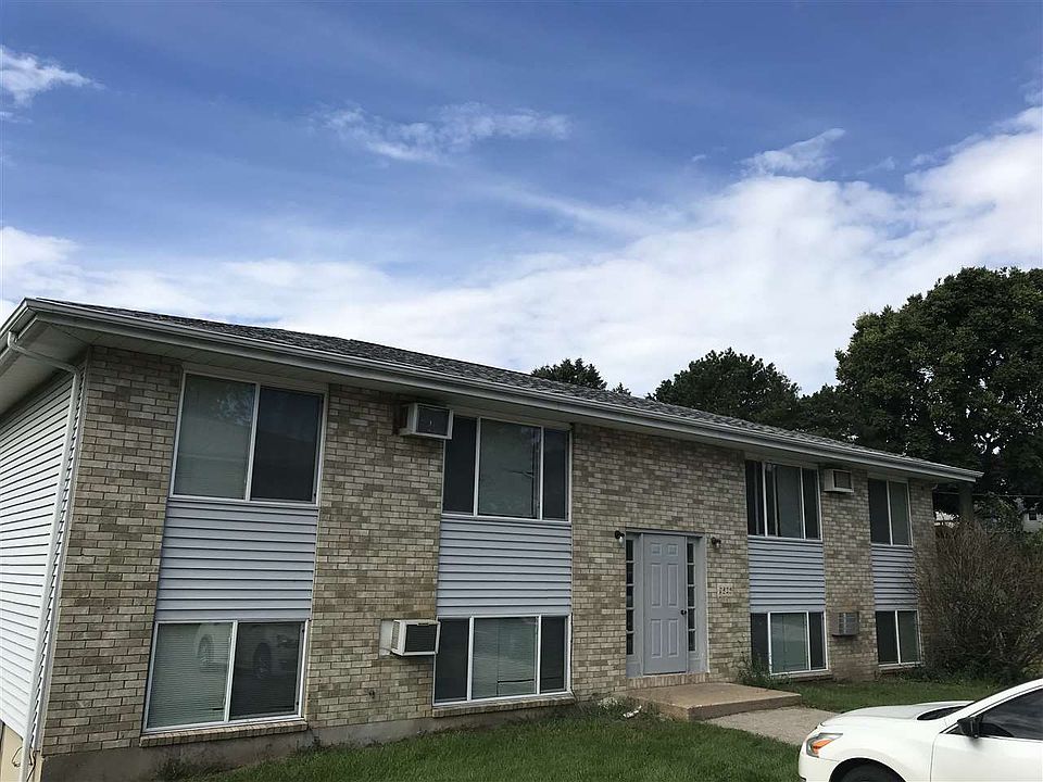 2nd image of 2825 Springreen Dr