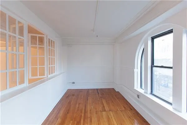 Rented by Voro NYC | media 27