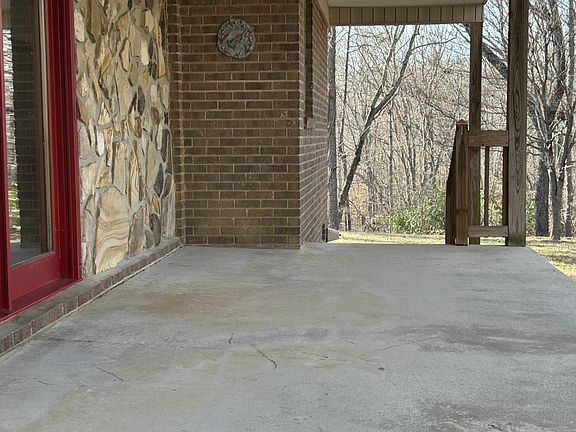 4th image of 2230 Homesley Trl