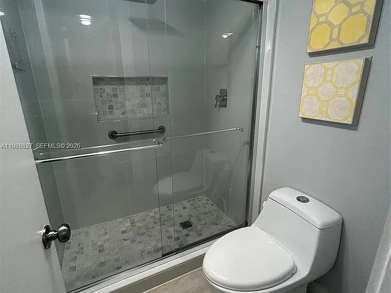 4017 N Cypress Dr #102 — Photo 8