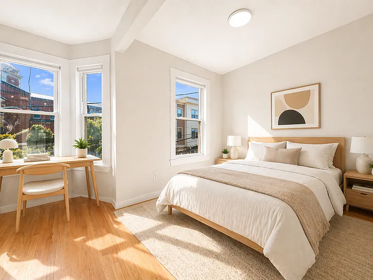 18 Creighton St #3 — Photo 6